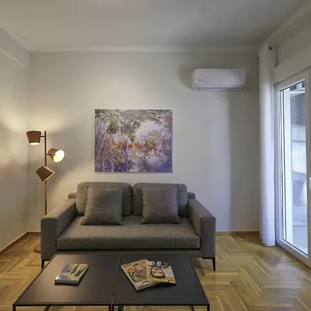 Modern 1bdr With Balcony