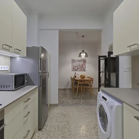 Modern 1bdr With Balcony 公寓 *